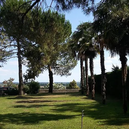Oasi San Giacomo B&B *