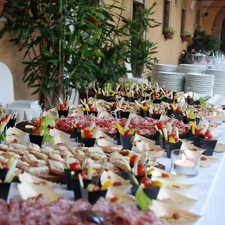 Oasi San Giacomo B&B *