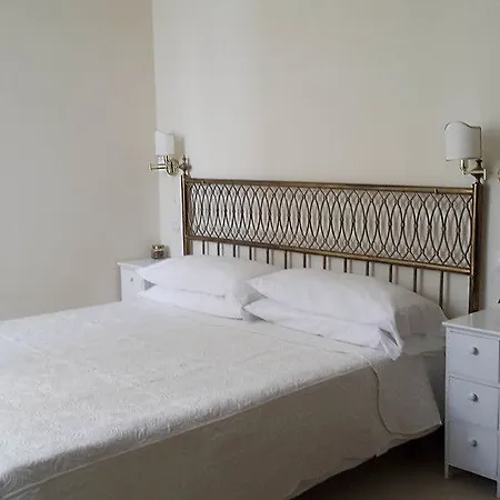 Oasi San Giacomo Bed & Breakfast