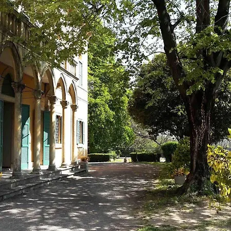 Oasi San Giacomo Bed & Breakfast *
