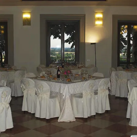 Oasi San Giacomo B&B *