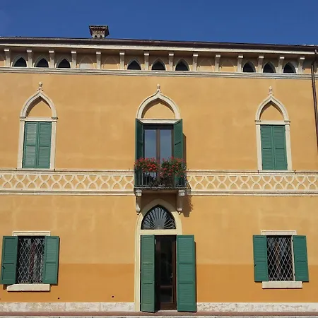 فندق مبيت وإفطار Oasi San Giacomo *